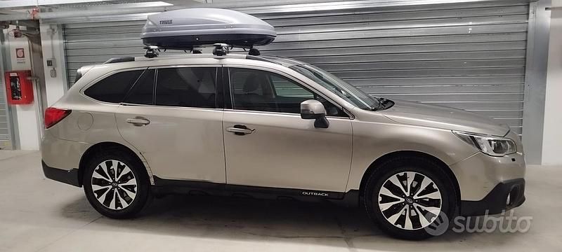 Usata Subaru Outback Style 150 CV (110 kW) 2015 Beige Station wagon