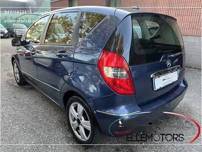 Usata Mercedes A150 Avantgarde 95 CV (69 kW) 2009 Blu Monovolume
