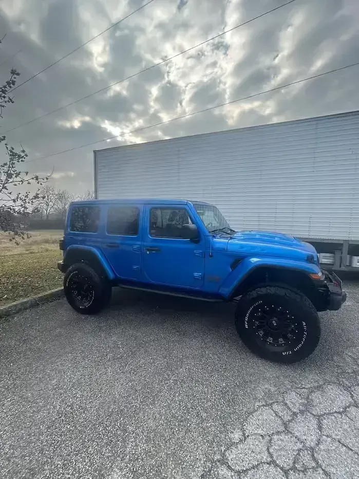 Usata Jeep Wrangler Rubicon 272 CV (200 kW) 2021 Bluazzurro SUV