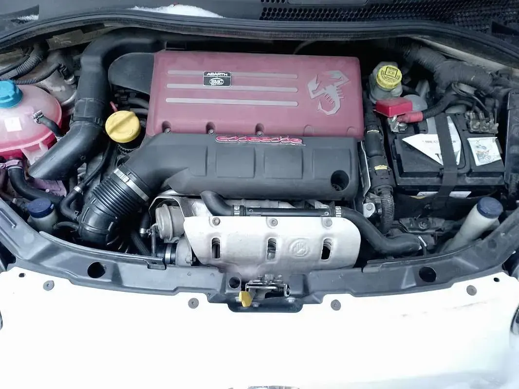 Usata Abarth 500 Esseesse 160 CV (117 kW) 2011 Bianco Utilitaria
