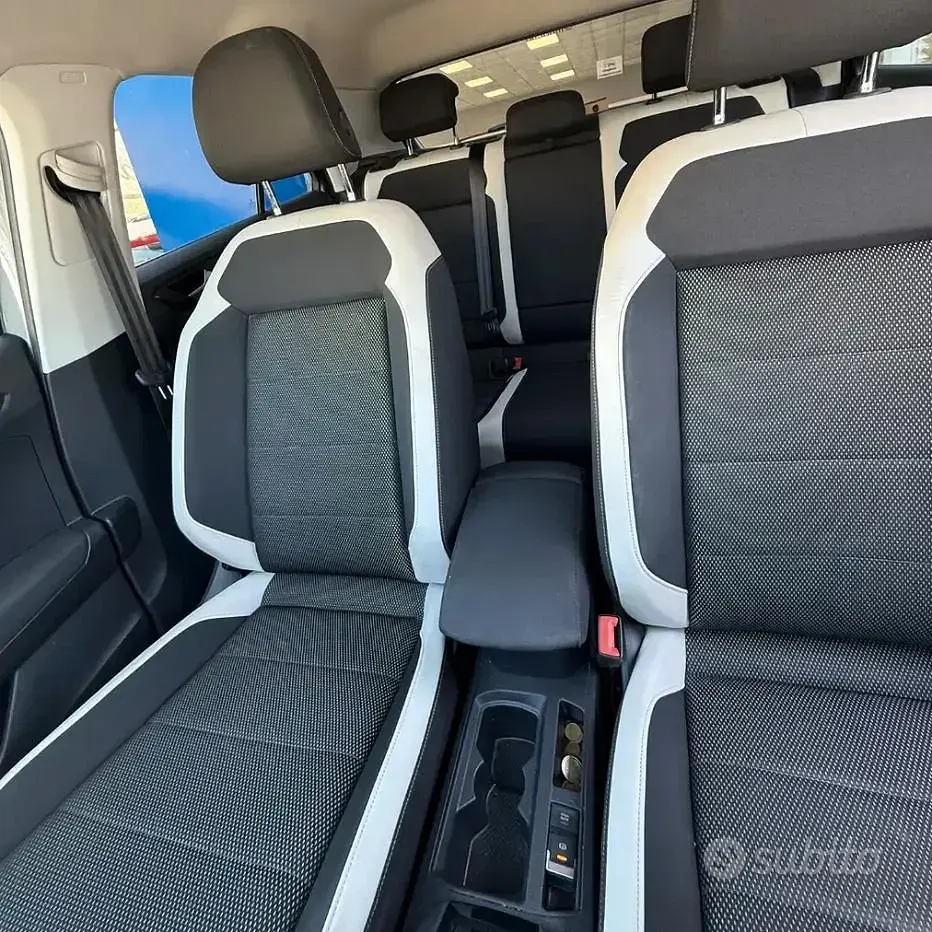Usata VW T-Roc Advance 150 CV (110 kW) 2019 Grigio SUV