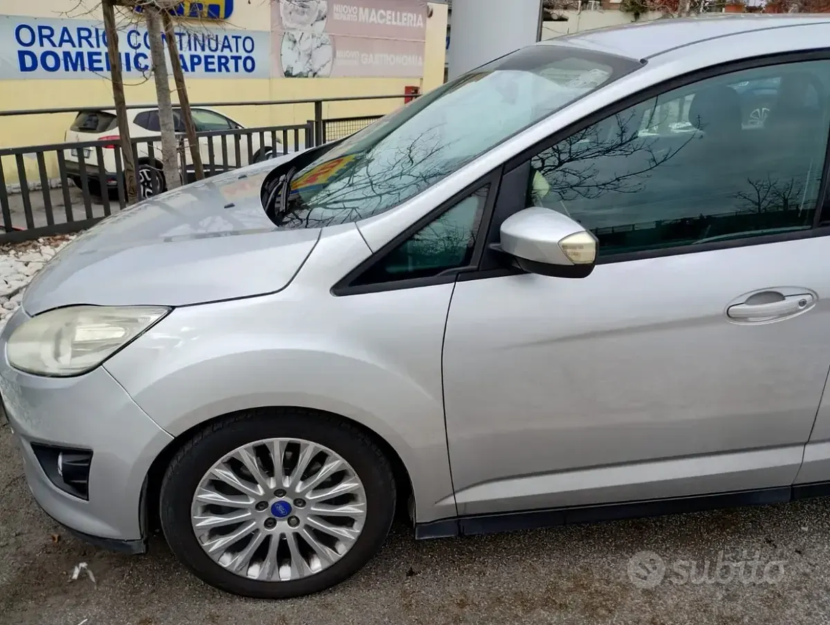 Usata Ford C-MAX 115 CV (84 kW) 2012 Grigio Monovolume