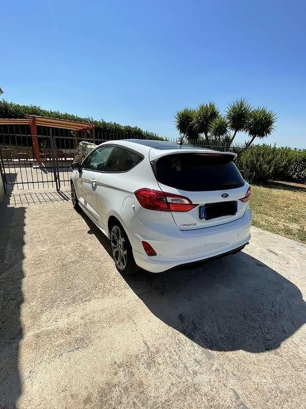 Usata Ford Fiesta ST-Line 86 CV (63 kW) 2018 Berlina