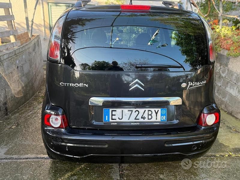 Usata Citroën C3 Picasso 92 CV (67 kW) 2011 Nero Monovolume