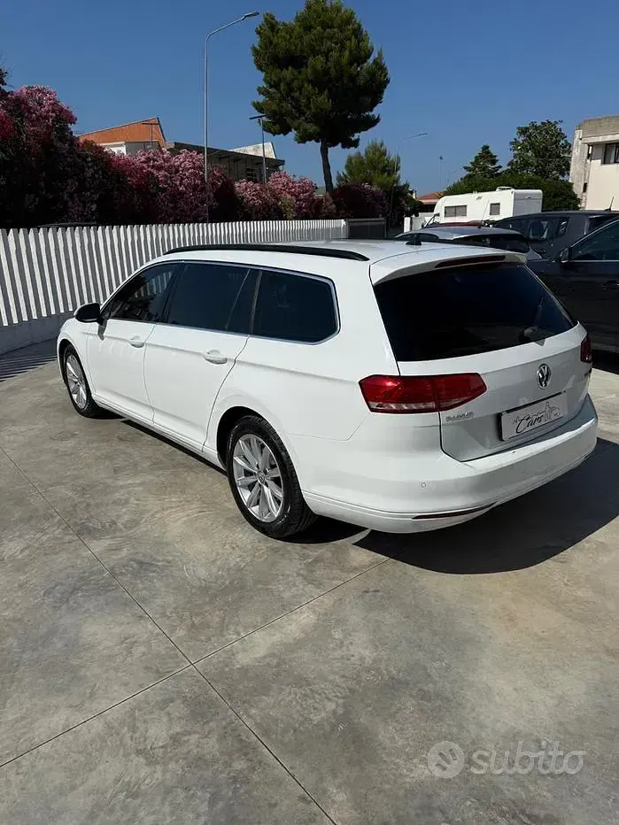 Usata VW Passat Comfortline 120 CV (88 kW) 2016 Bianco Station wagon