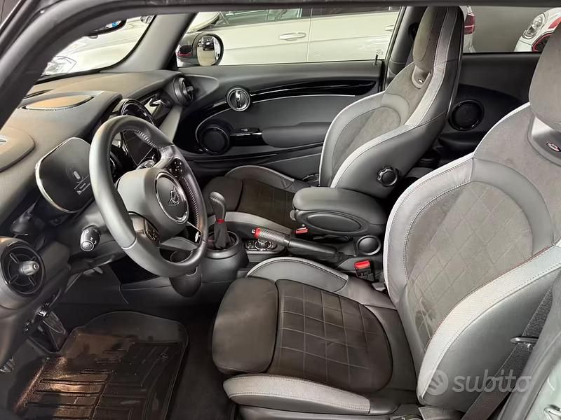 Usata Mini John Cooper Works 231 CV (169 kW) 2021 Grigio Utilitaria