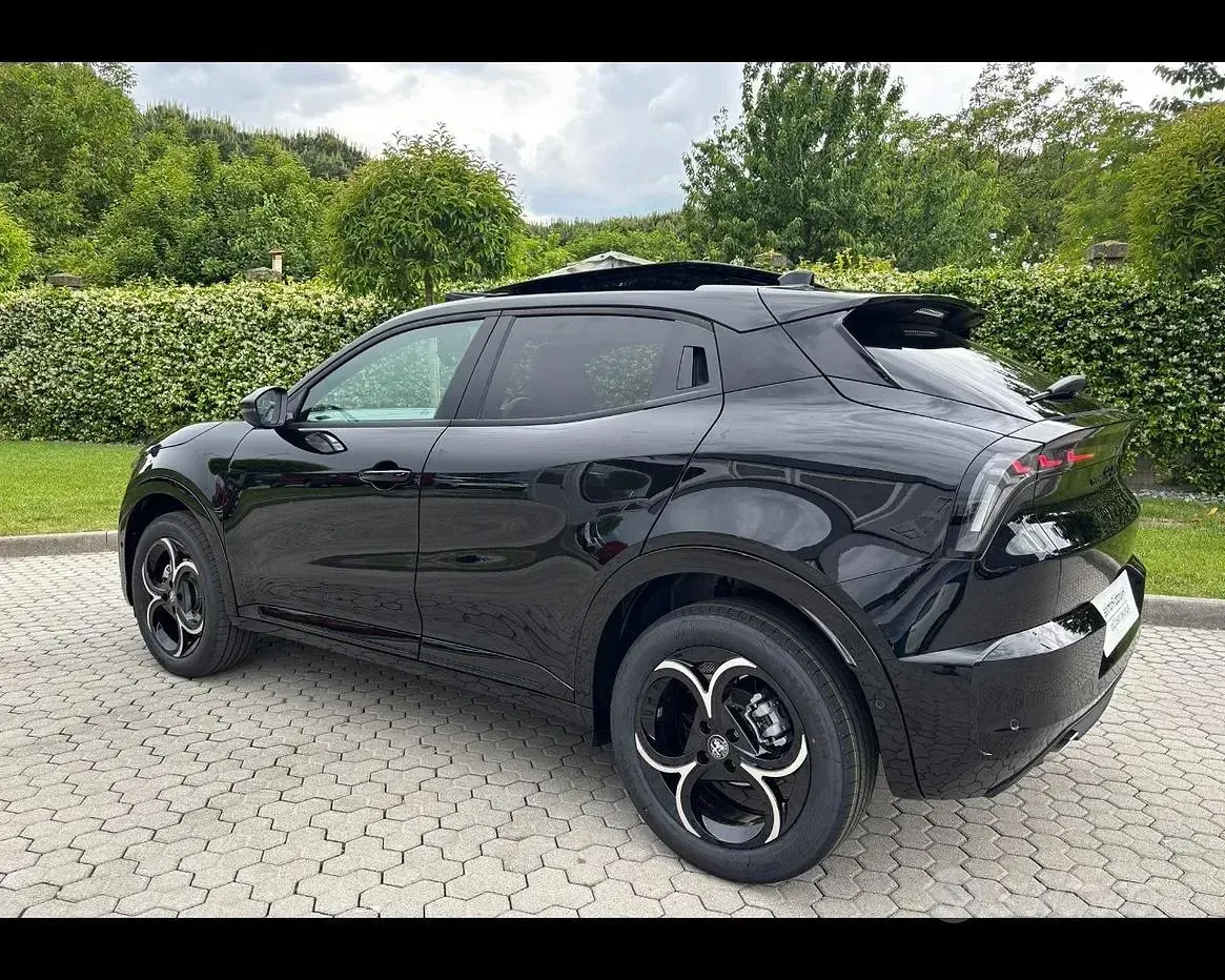 Nuova Alfa Romeo GT Junior Ti 136 CV (100 kW) 2026 Other SUV