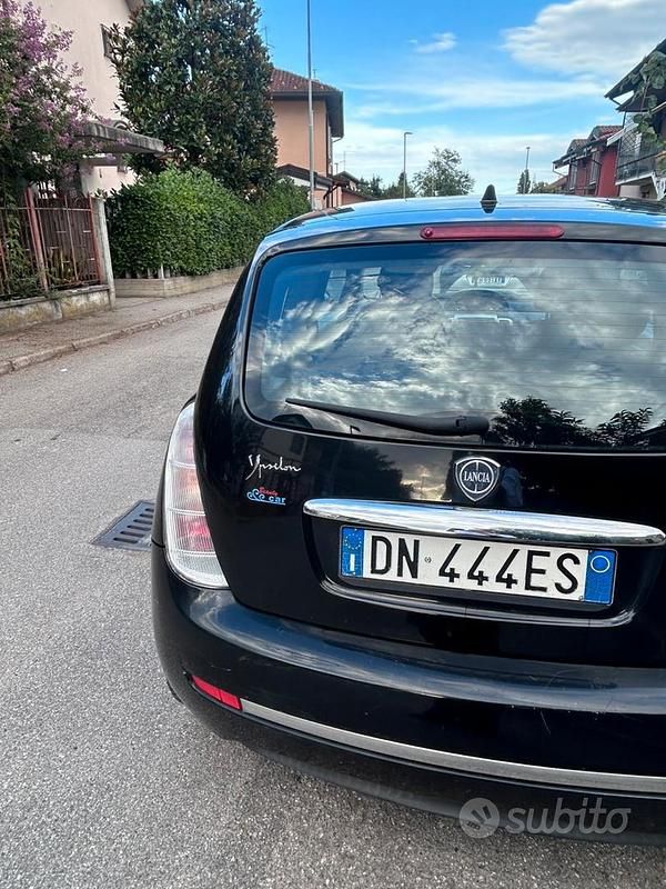 Usata Lancia Ypsilon 2009 Nero Utilitaria