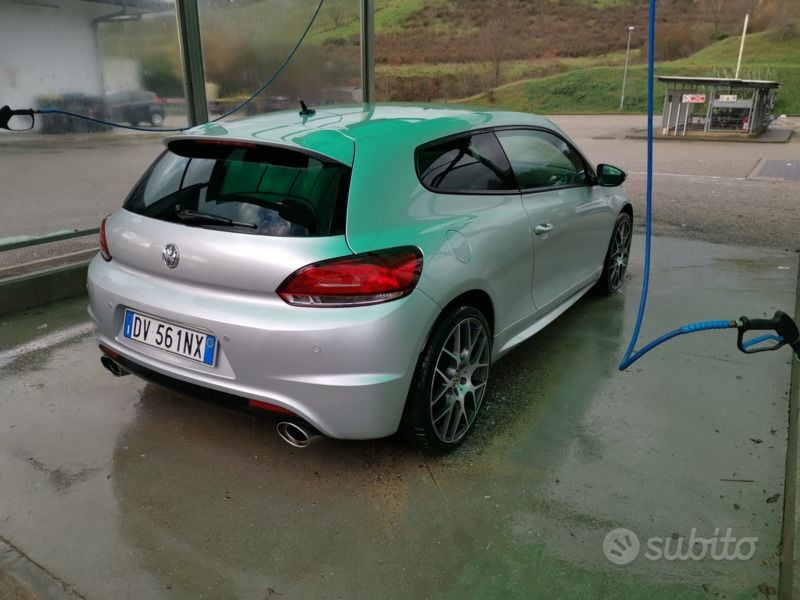 Grigio Usata 2009 VW Scirocco Coupé | 9000 € (Super prezzo) - Immagine 1/4