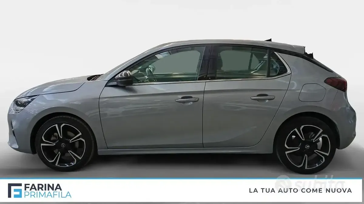 Usata Opel Corsa Elegance 101 CV (74 kW) 2021 Grigio Utilitaria