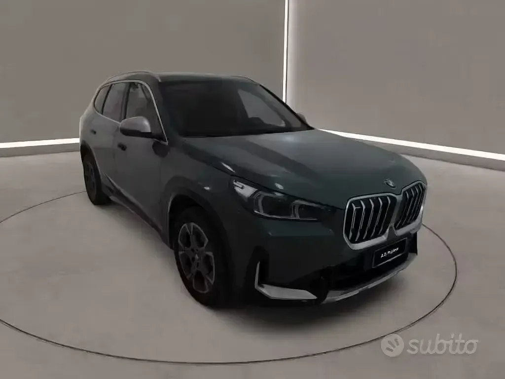 Usata BMW X1 Luxury Line 150 CV (110 kW) 2023 Verde SUV
