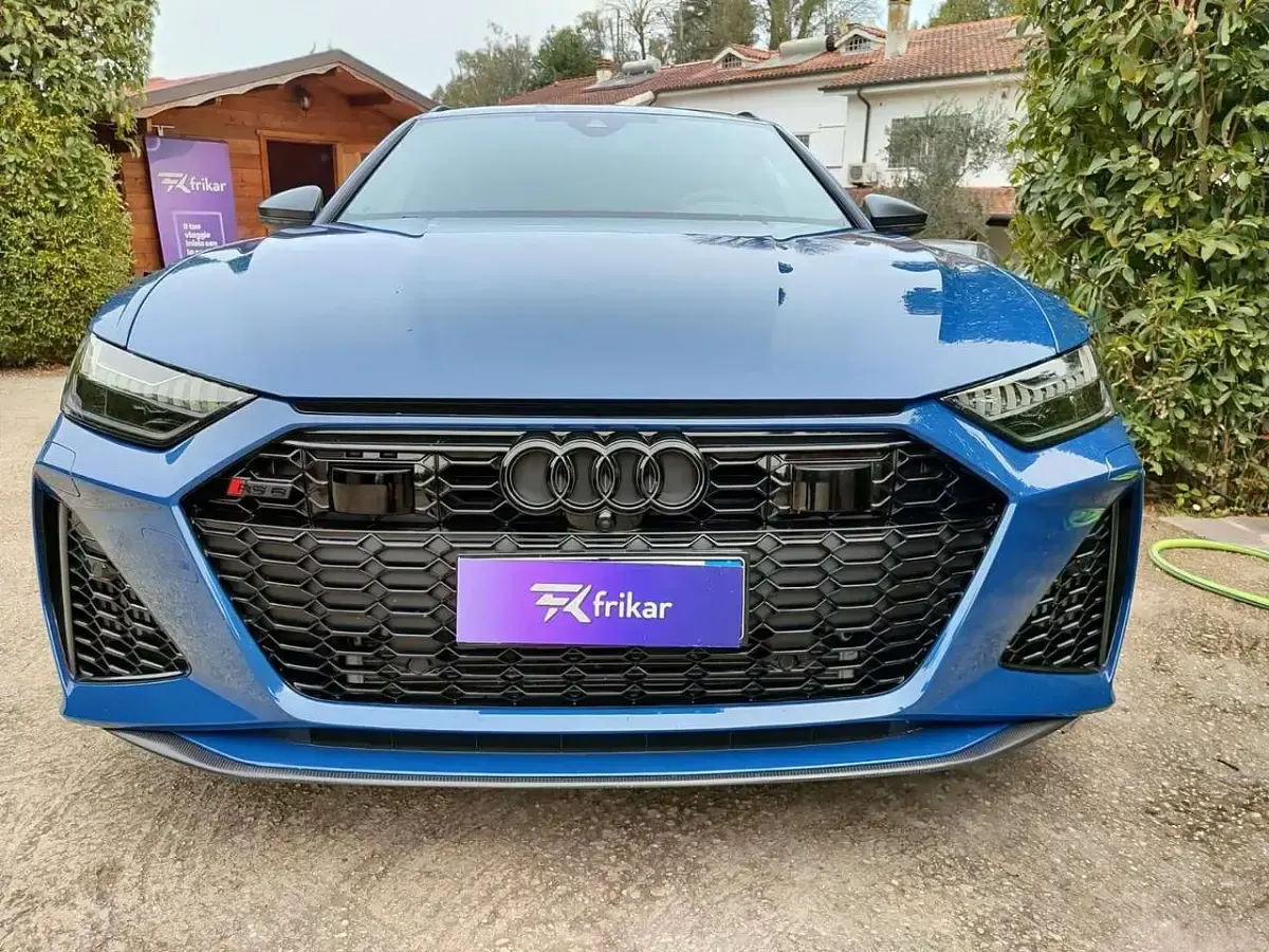 Usata Audi RS6 Performance 630 CV (463 kW) 2024 Blu Station wagon