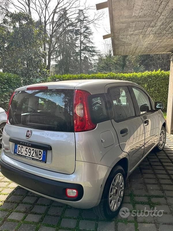 Usata Fiat Panda Easy 69 CV (50 kW) 2020 Grigio Utilitaria