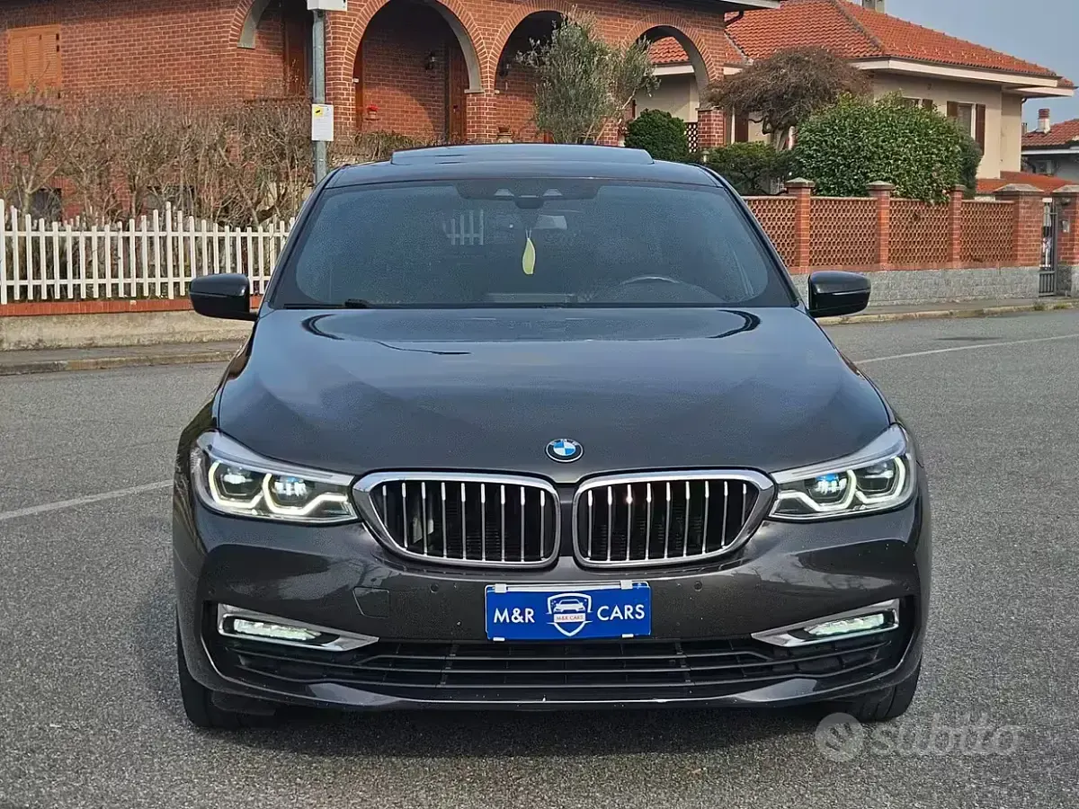 Usata BMW 630 Luxury Line 249 CV (183 kW) 2018 Marrone Coupé