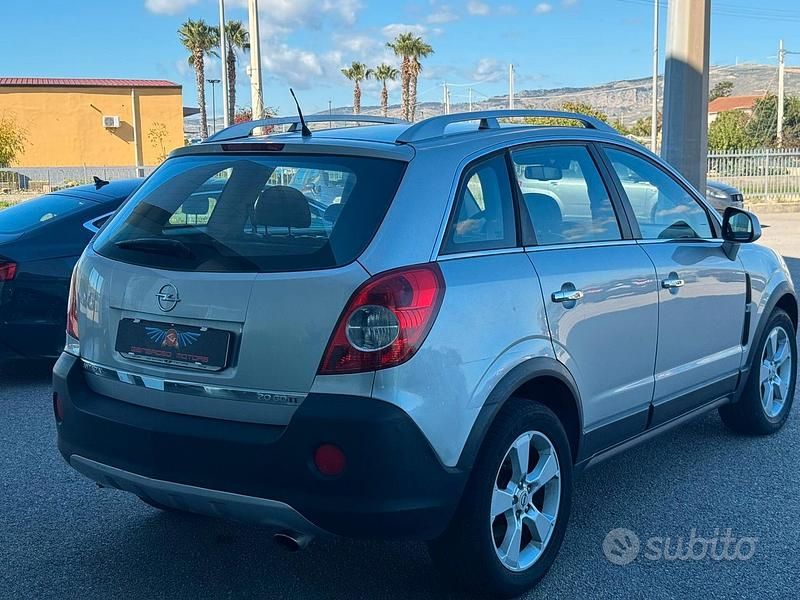 Usata Opel Antara Cosmo 150 CV (110 kW) 2007 Grigio SUV