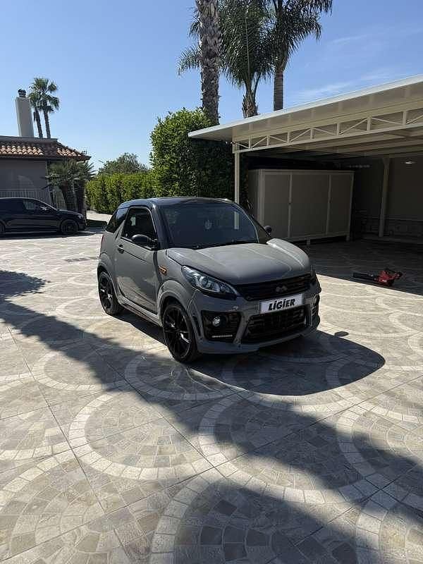 Usata Ligier JS50 19 CV (13 kW) 2021 Utilitaria