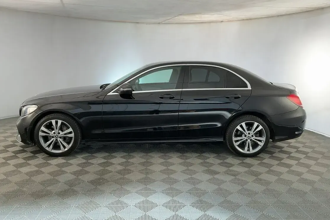 Usata Mercedes C220 Premium 194 CV (142 kW) 2020 Nero Berlina