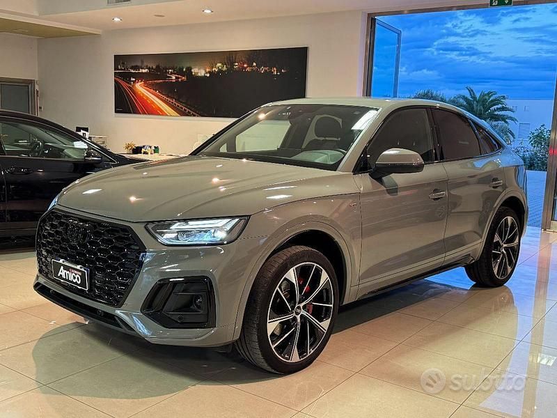 Usata Audi Q5 Sportback S-Line 204 CV (150 kW) 2022 Grigio SUV