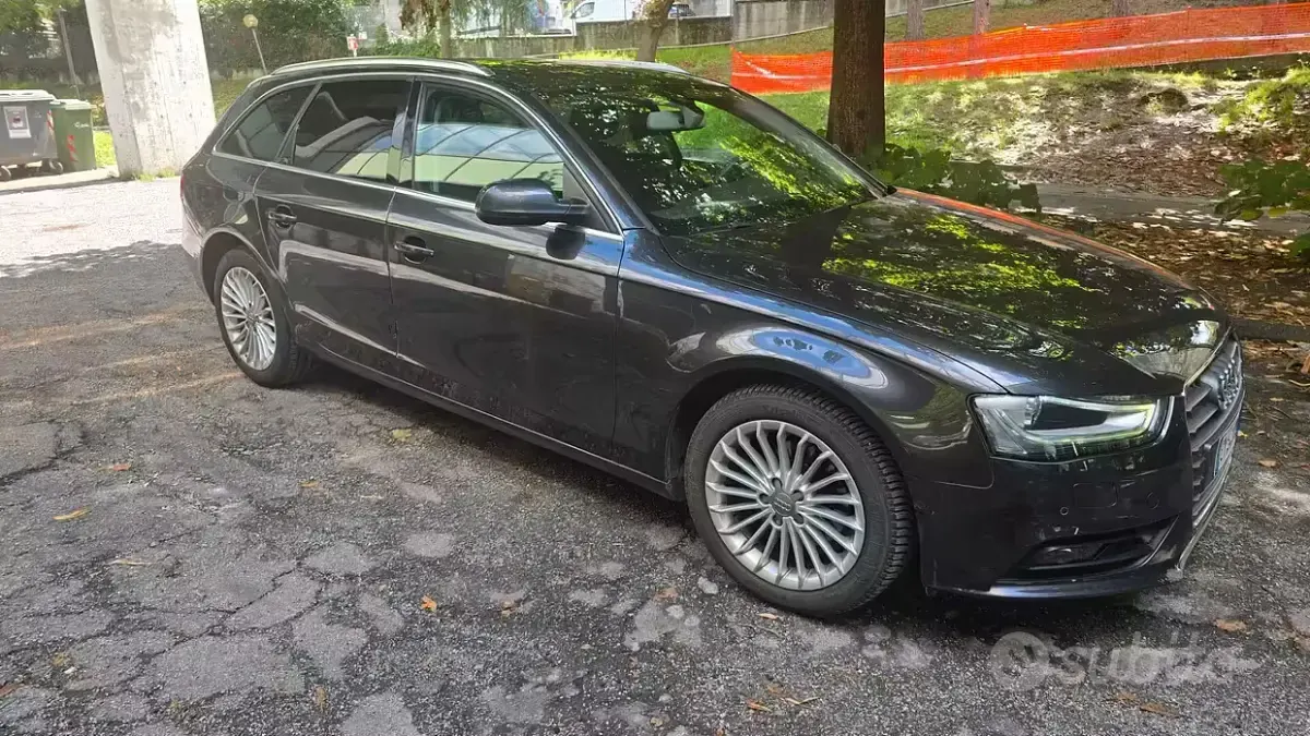 Usata Audi A4 Business 150 CV (110 kW) 2015 Nero Station wagon