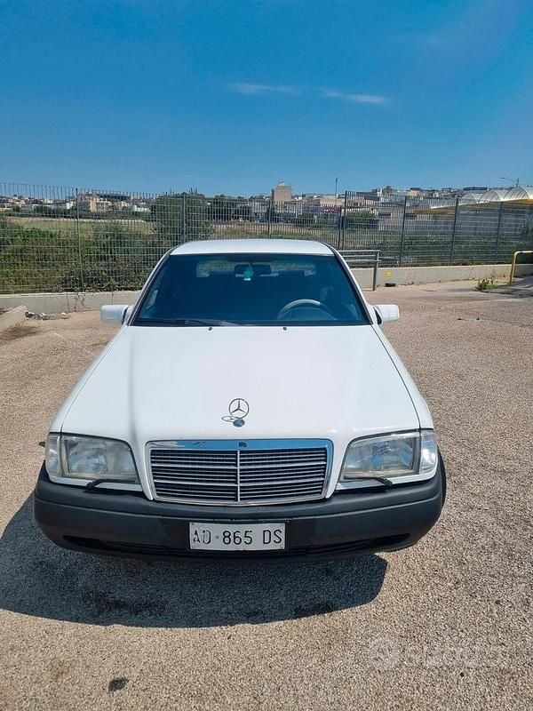 Usata Mercedes C180 1994 Bianco Berlina