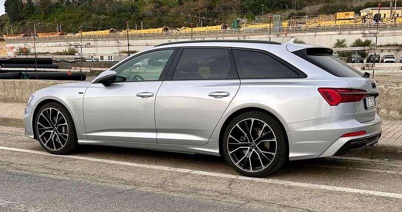 Usata Audi A6 S-Line 231 CV (169 kW) 2019 Argento Station wagon