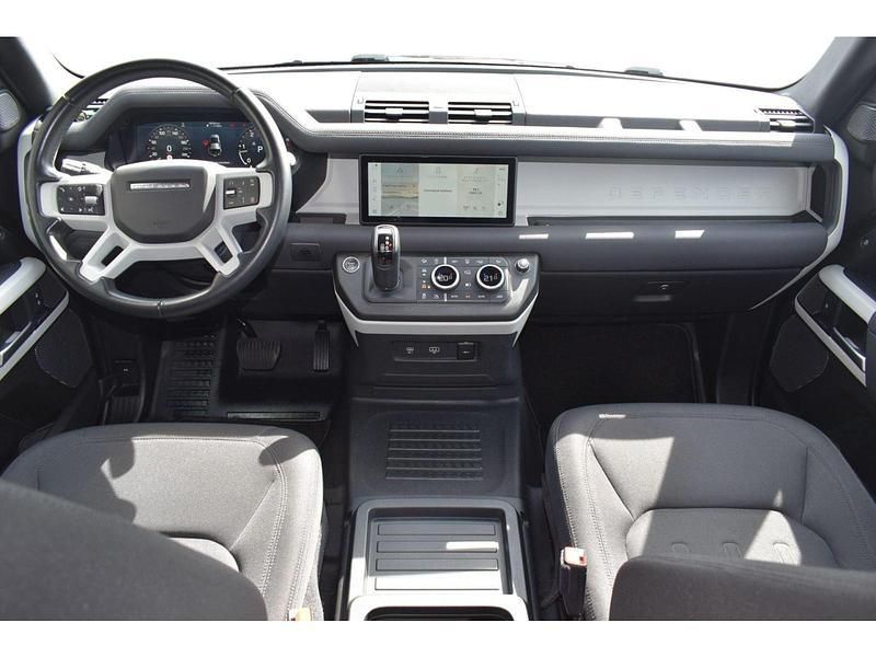 Usata Land Rover Defender 200 CV (147 kW) 2021 Santorini black SUV
