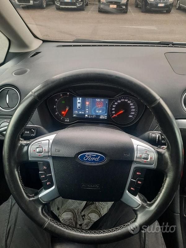 Usata Ford Galaxy 163 CV (119 kW) 2011 Grigio Monovolume