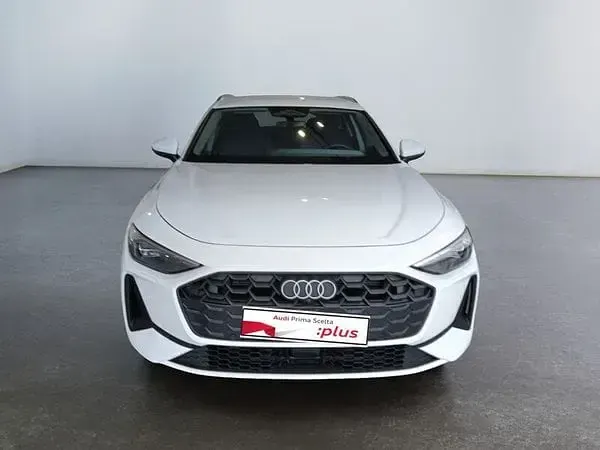 Begagnad Audi A5 Business 204 HK (150 kW) 2025 Kombi