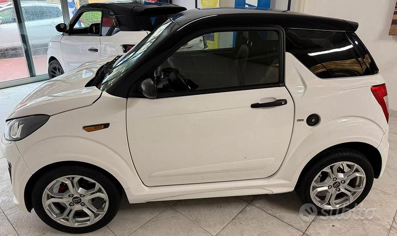 Usata Ligier JS50 2022 Bianco Utilitaria