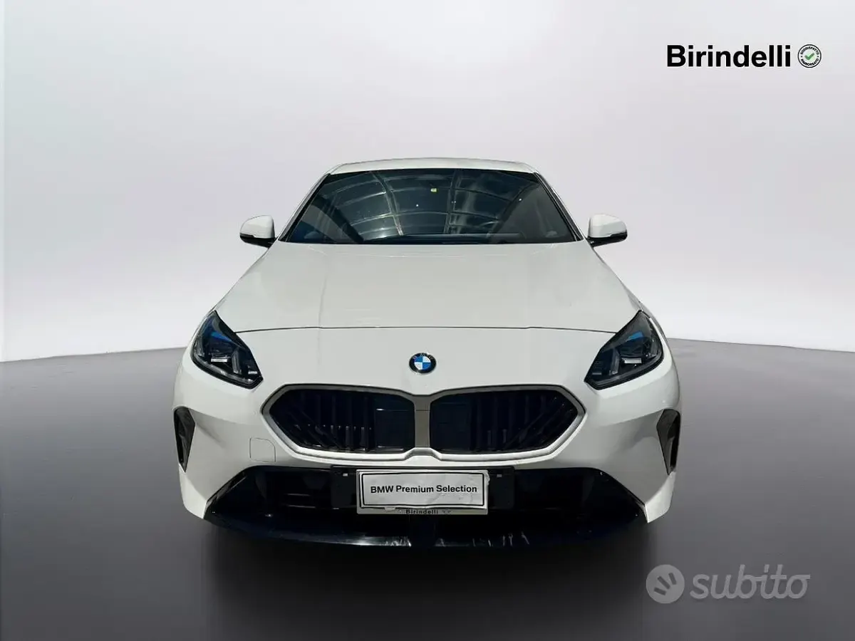Usata BMW 120 M Sport 150 CV (110 kW) 2024 Bianco Utilitaria