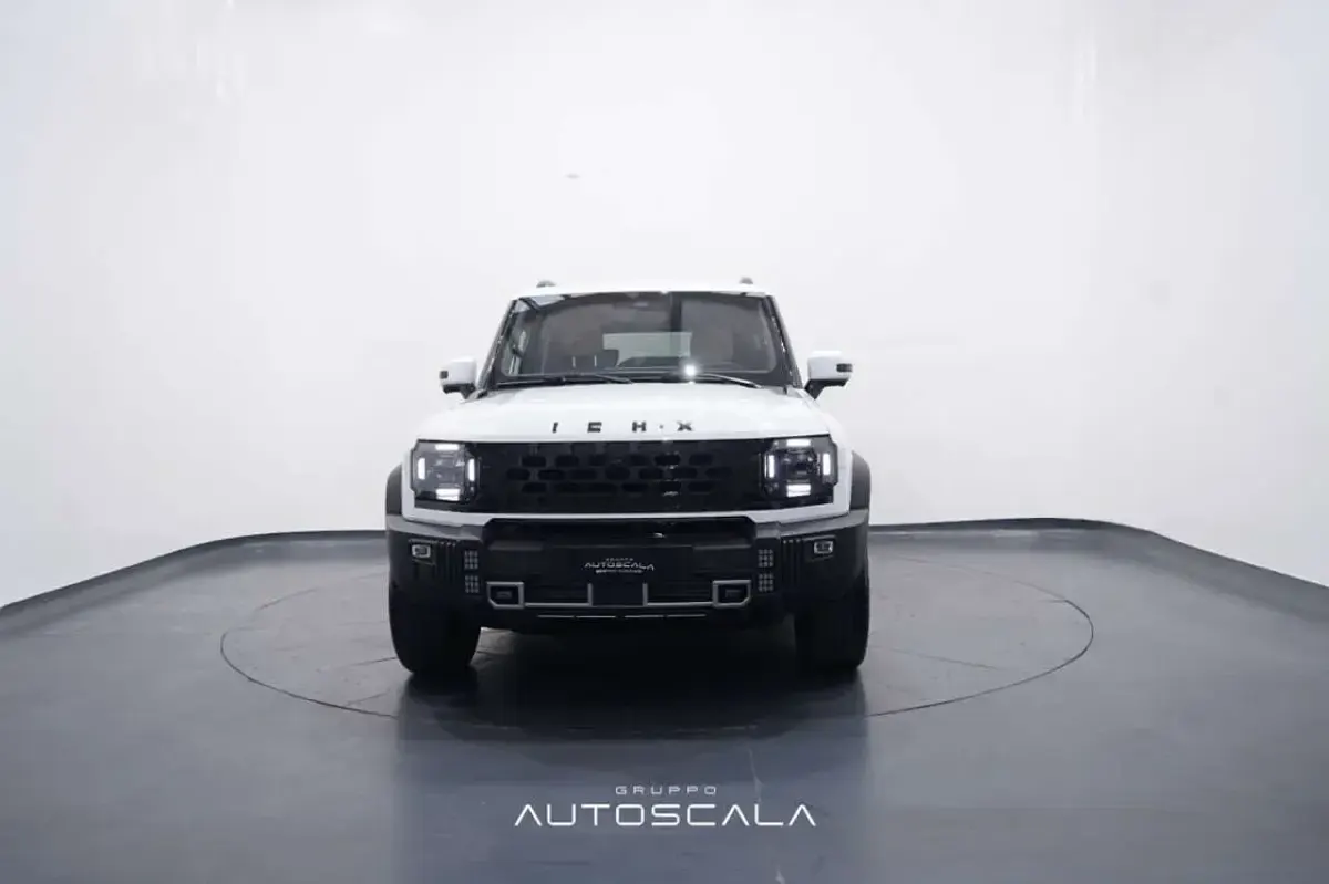 Nuova ICH-X K3 238 CV (175 kW) 2026 Pearl white SUV
