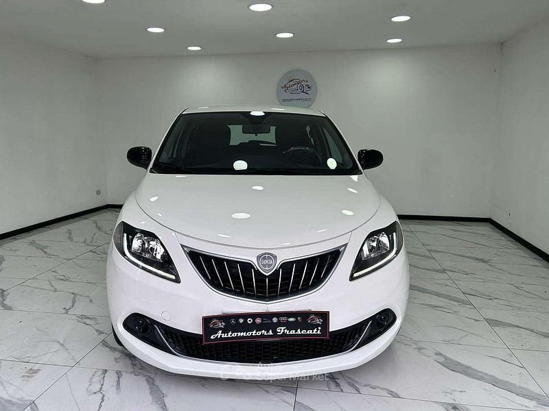 Gebraucht Lancia Ypsilon 69 PS (50 kW) 2022 Other Kleinwagen
