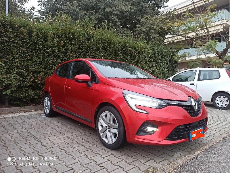 Usata Renault Clio V SE 65 CV (47 kW) 2022 Rosso Utilitaria