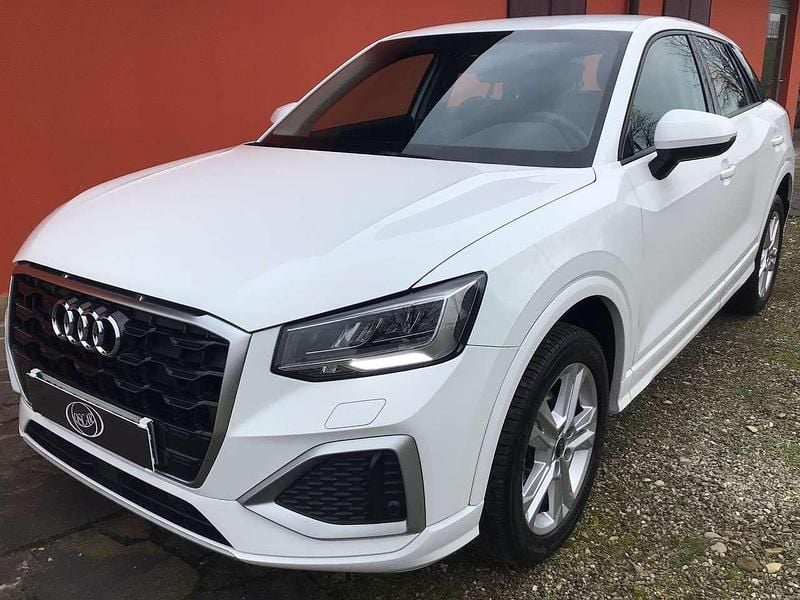 Bianco Usata 2022 Audi Q2 Ambiente SUV | 19.999 € (Super prezzo) - Immagine 1/4