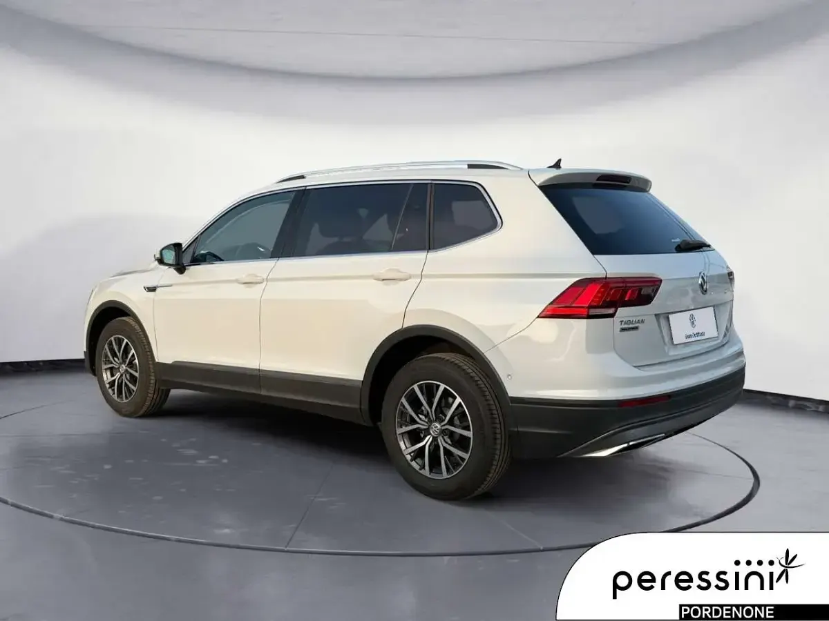 Usata VW Tiguan Allspace Business 150 CV (110 kW) 2018 Bianco SUV
