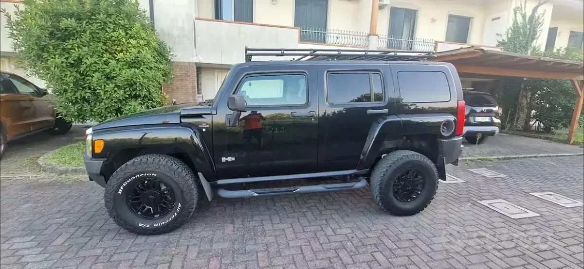 Usata Hummer H3 245 CV (180 kW) 2010 Nero SUV