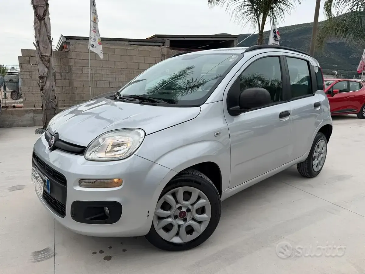 Usata Fiat Panda 80 CV (58 kW) 2015 Grigio Utilitaria