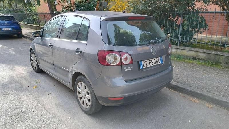 Usata VW Golf Plus Cross Trendline 102 CV (75 kW) 2006 Argento Monovolume