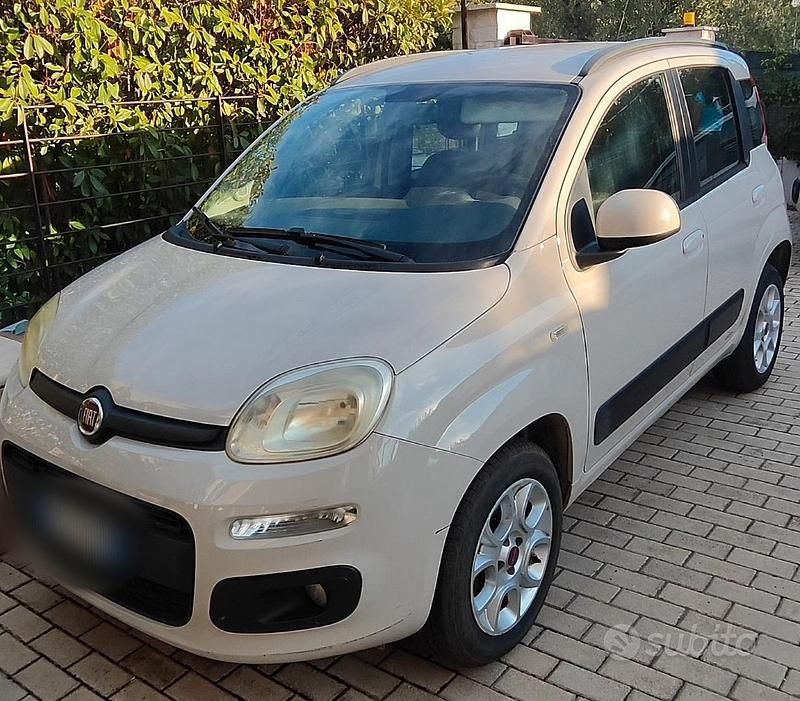 Usata Fiat Panda Lounge 85 CV (62 kW) 2013 Utilitaria
