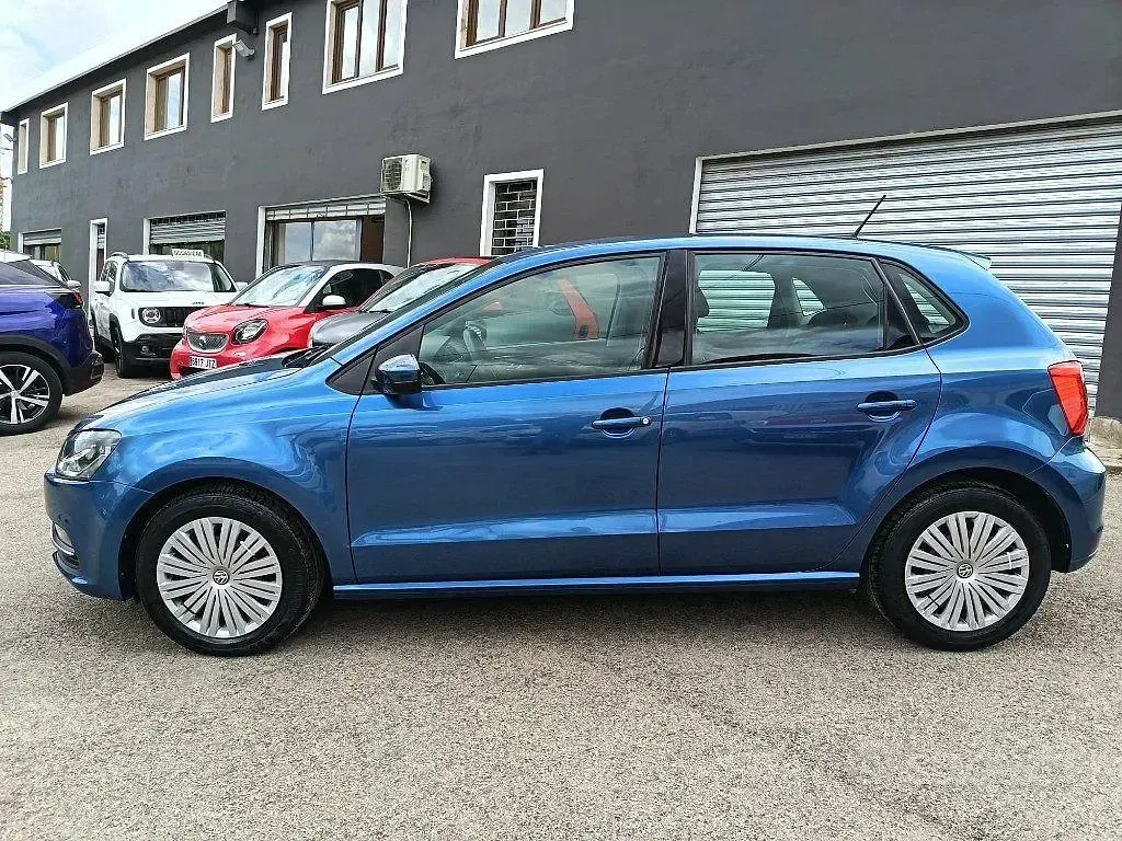 Usata VW Polo 75 CV (55 kW) 2014 Blu Berlina