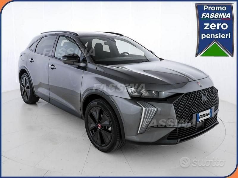 Grigio Usata 2023 DS Automobiles DS7 Crossback Performance SUV | 30.800 € (Cara) - Immagine 1/4
