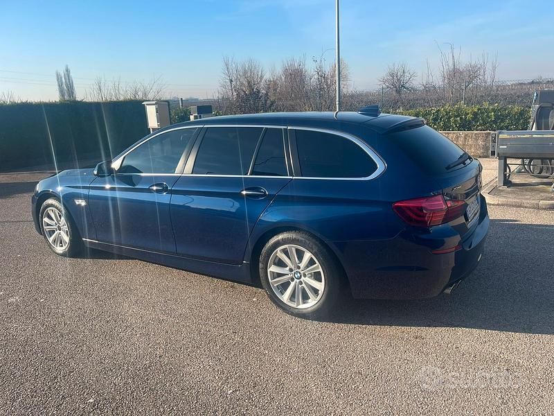 Usata BMW 520 190 CV (139 kW) 2016 Blu Station wagon
