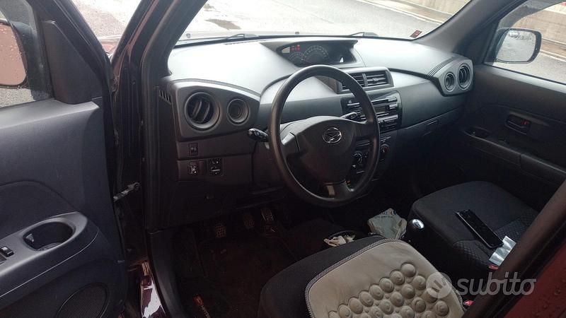 Usata Daihatsu Materia 103 CV (75 kW) 2008 Monovolume