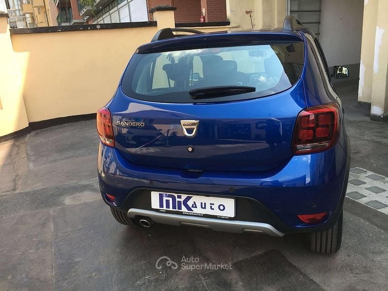 Usata Dacia Sandero Anniversary 101 CV (74 kW) 2020 Mare Utilitaria