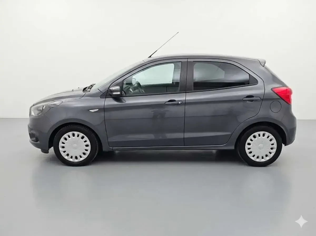 Usata Ford Ka Plus 71 CV (52 kW) 2017 Grigio Utilitaria