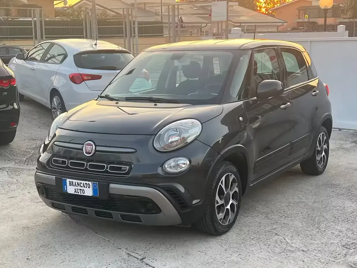 Używany Fiat 500L Connect 95 KM (69 kW) 2021 Szary Minivan