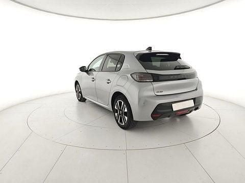 Usata Peugeot 208 Allure 101 CV (74 kW) 2025 Argento Utilitaria