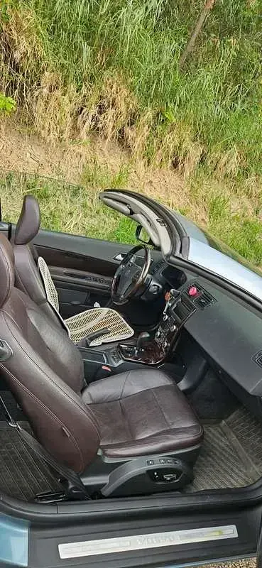 Usata Volvo C70 Momentum 179 CV (131 kW) 2006 Cabrio