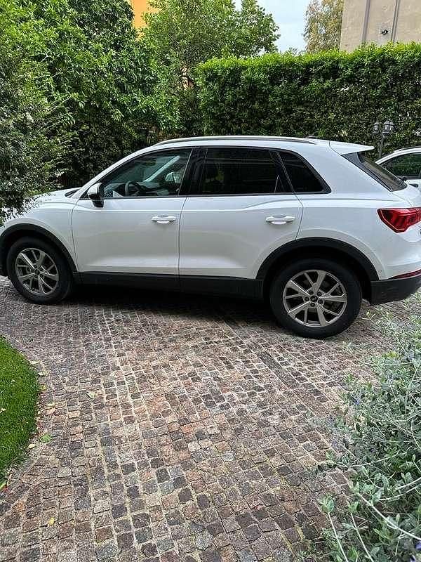 Usata Audi Q3 Ambiente 150 CV (110 kW) 2023 SUV