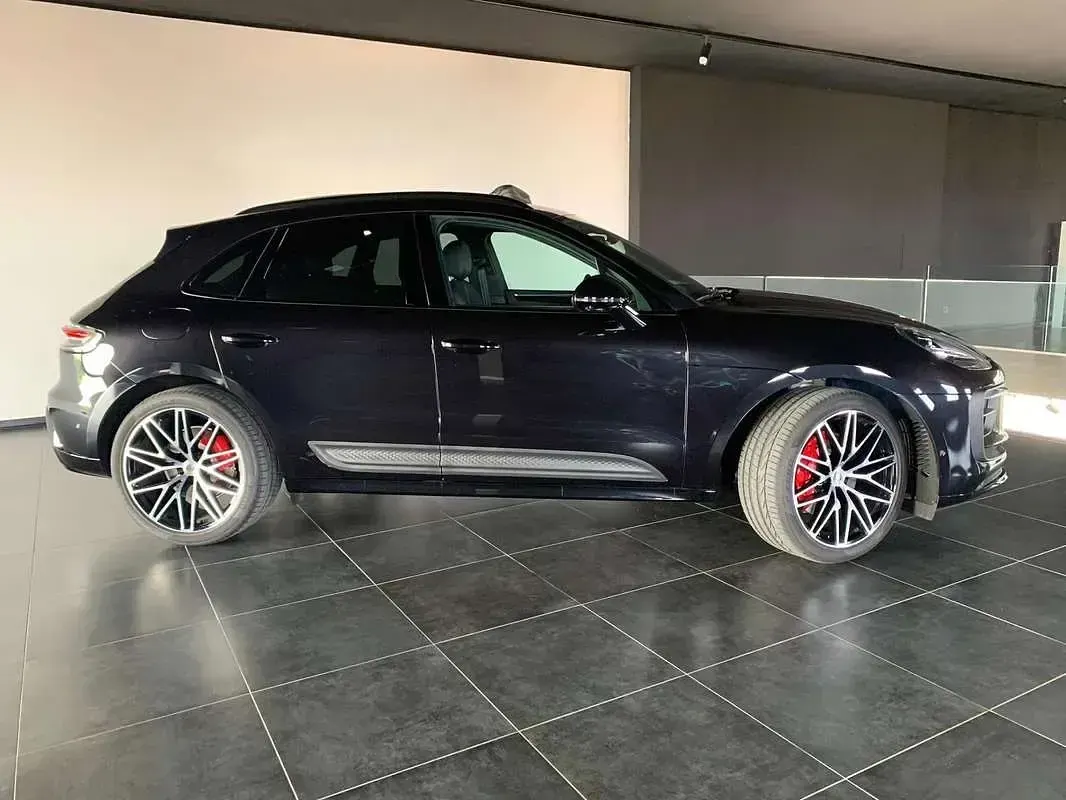 Usata Porsche Macan 381 CV (280 kW) 2024 Nero SUV